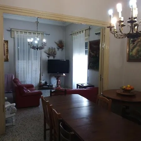 Rum i privatbostad Fz House *