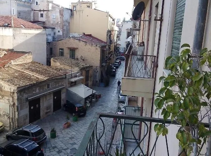 Fz House Homestay szállás Palermo